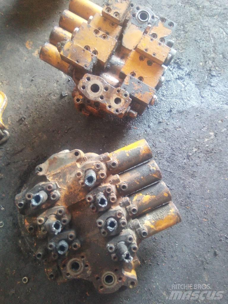 Liebherr R 942 LC Hydraulik
