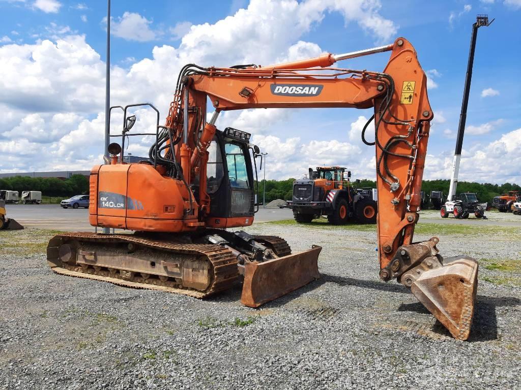 Doosan DX 140 LCR-3 Raupenbagger