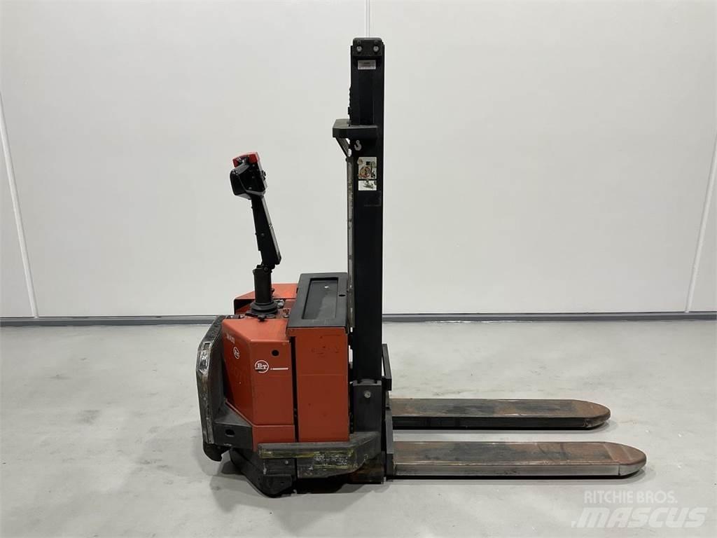 BT PSS 1200 Selbstfahrstapler