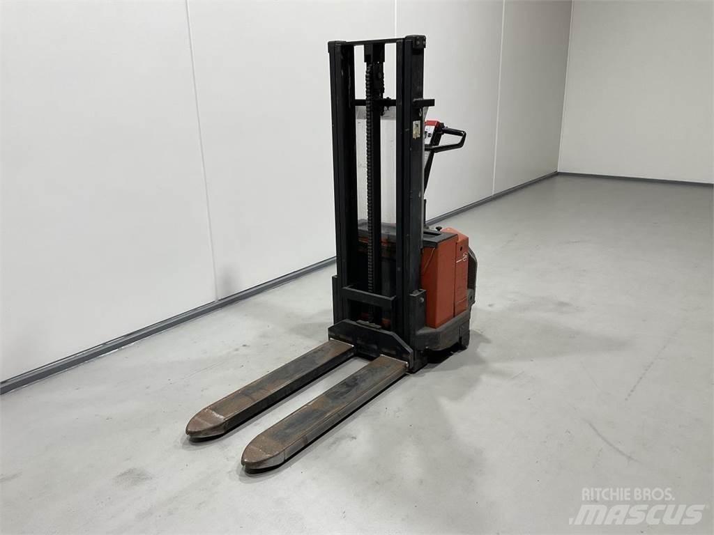 BT PSS 1200 Selbstfahrstapler