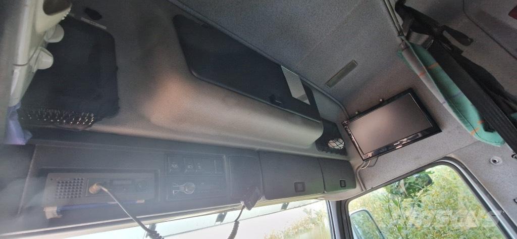 Volvo FH 12 460 Kofferaufbau