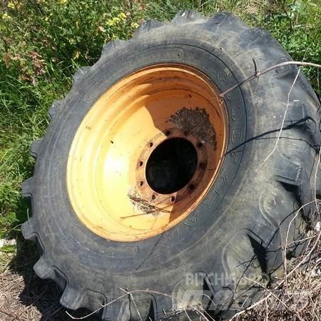 Case 580 SLE Jante Reifen