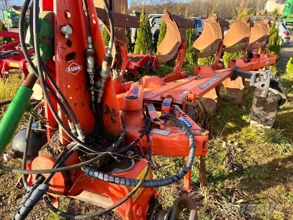 Kuhn Vari-Master 123 Wendepflüge