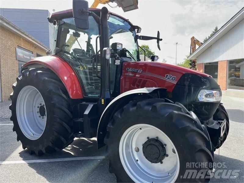 Case IH LUXXUM 120 Traktoren