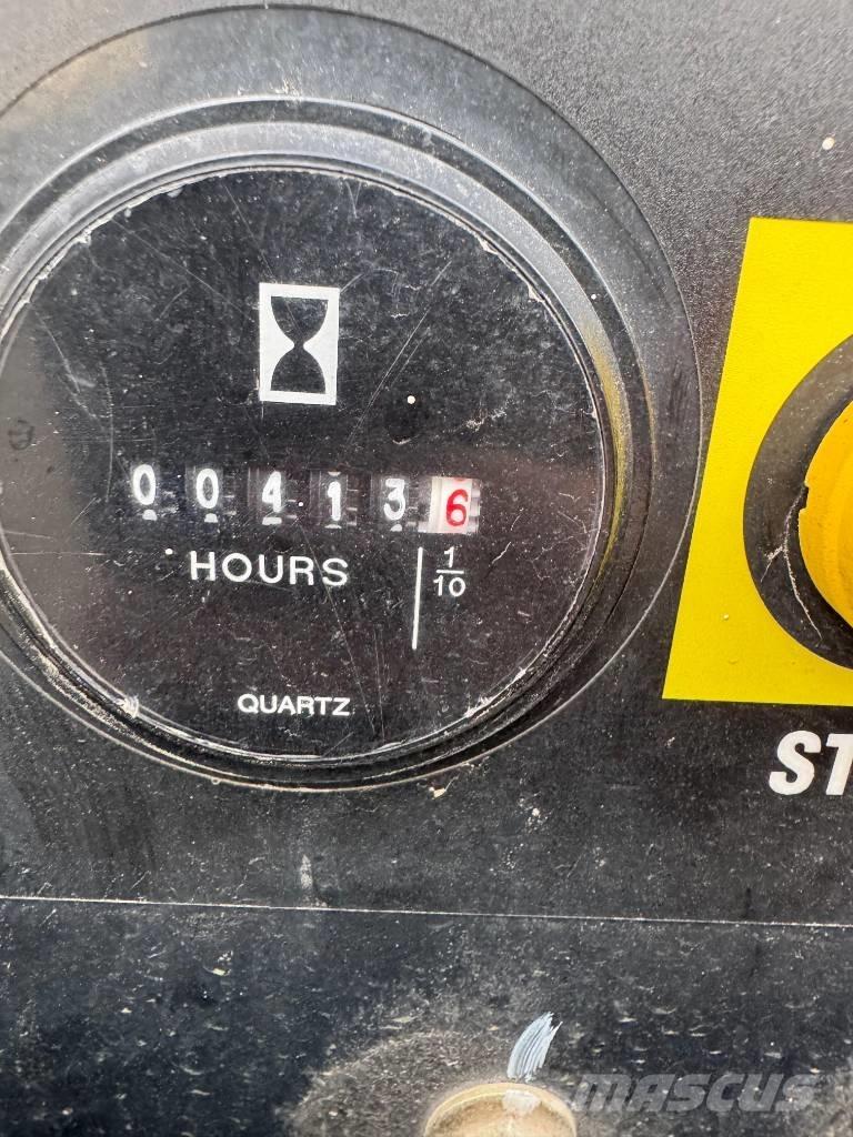 Genie GS 3369 RT Scheren-Arbeitsbühnen