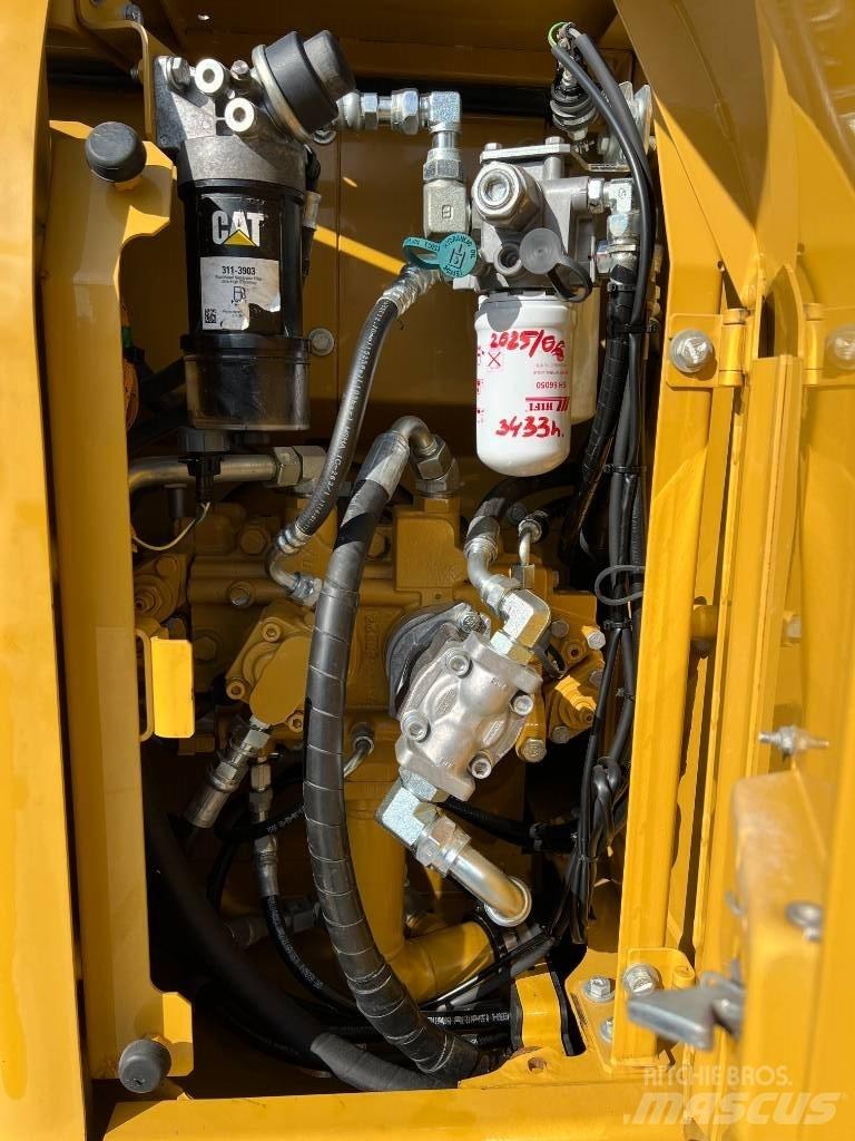 CAT 311 F LRR Raupenbagger