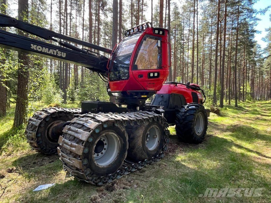 Komatsu 931 Harvester