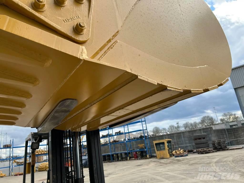 CAT 349D2 - UB Schaufeln