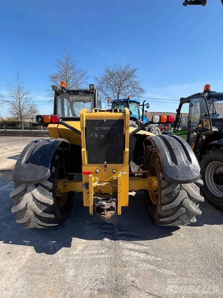 CAT TH330B Teleskoplader für Landwirtschaft