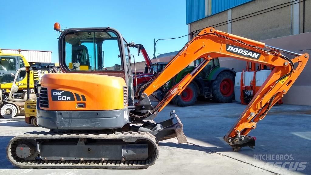 Doosan DX 60 R Minibagger < 7t