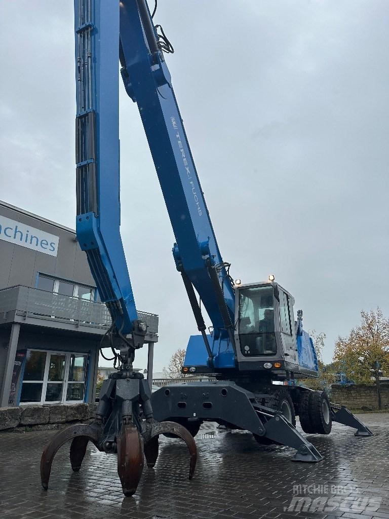 Fuchs MHL 350 E Materialumschlag