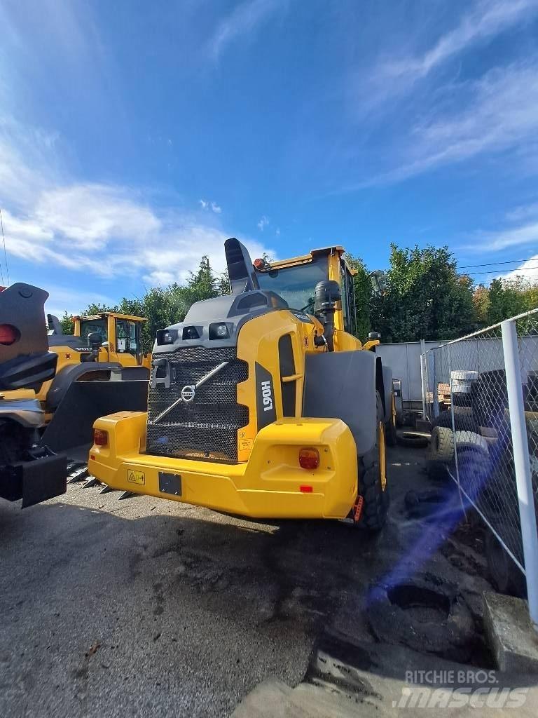 Volvo L90H Radlader