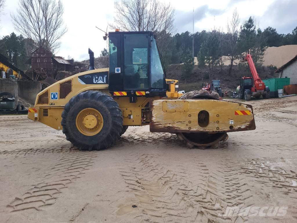 CAT CP74 Walzenzüge