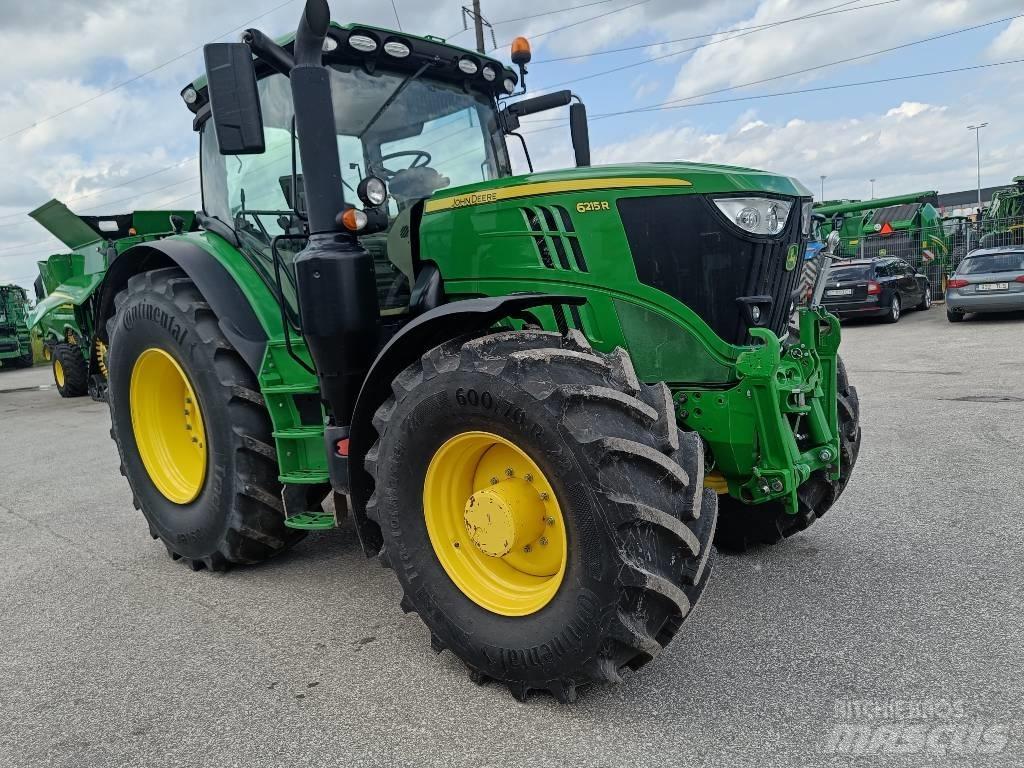 John Deere 6215 R Traktoren