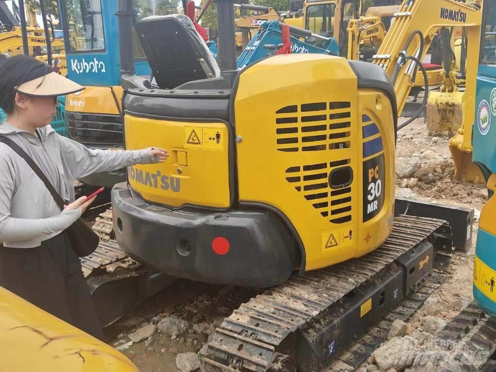 Komatsu PC 30 Minibagger < 7t