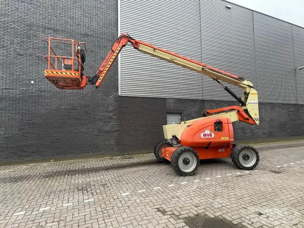 JLG 600AJ Teleskopbühnen