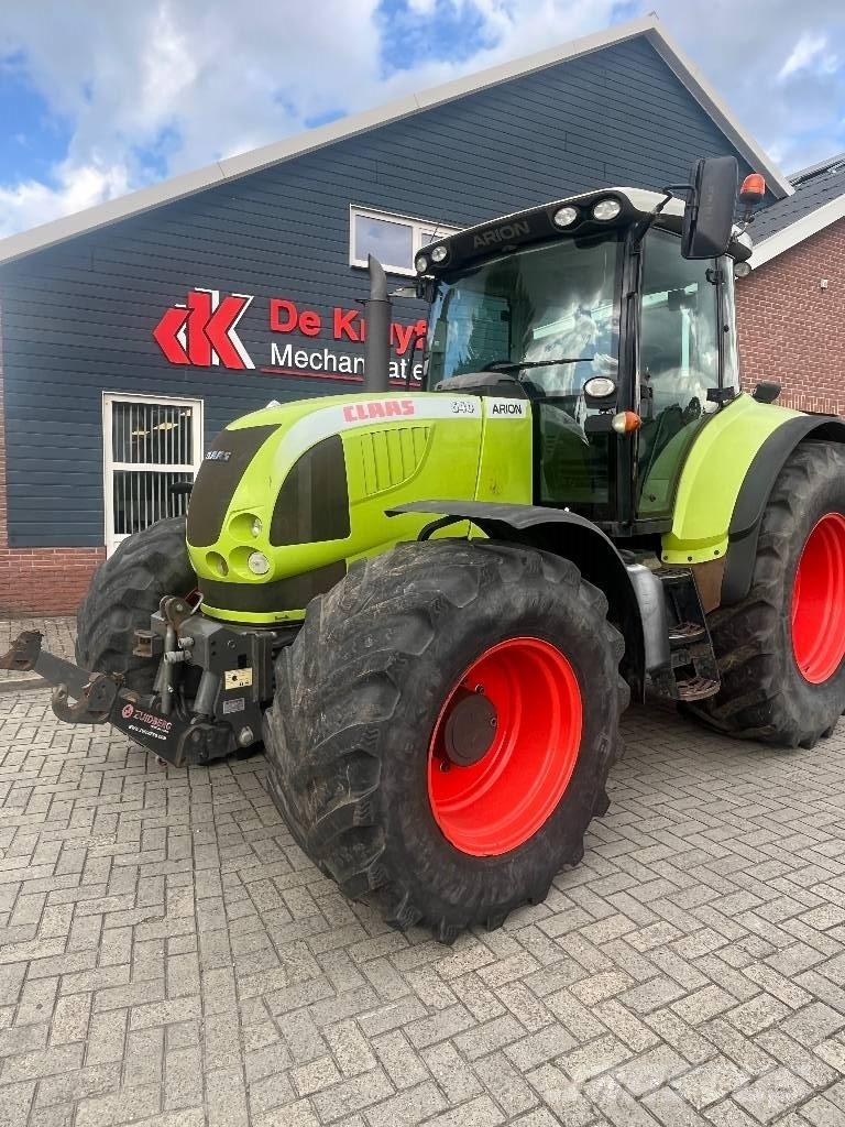 CLAAS Arion 640 Cis Traktoren