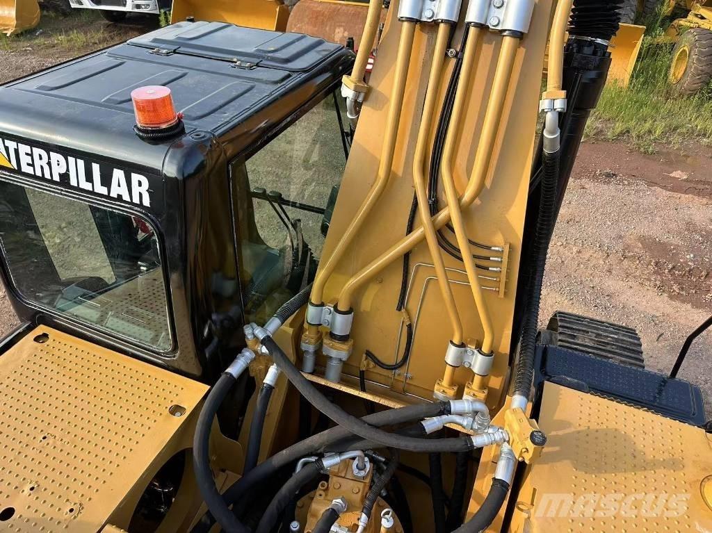 CAT 330D Raupenbagger