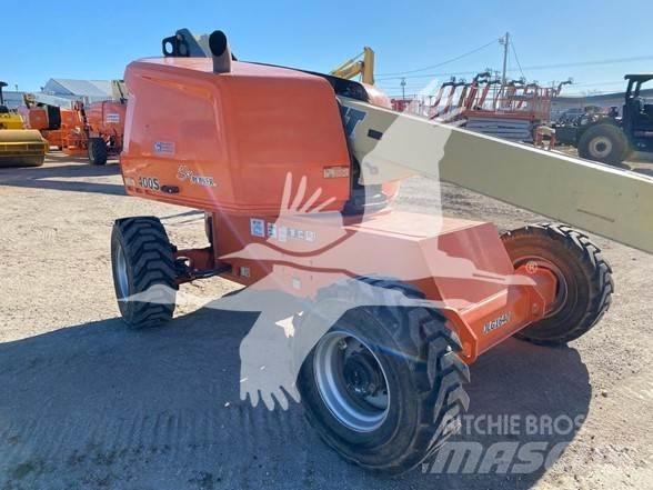 JLG 400S Teleskopbühnen