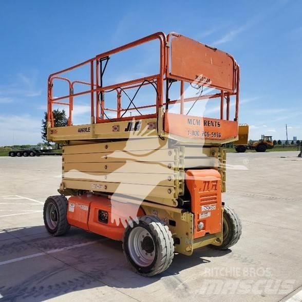 JLG 4069LE Scheren-Arbeitsbühnen