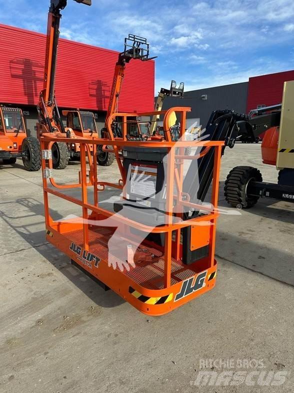 JLG 450AJ Gelenkteleskoparbeitsbühnen