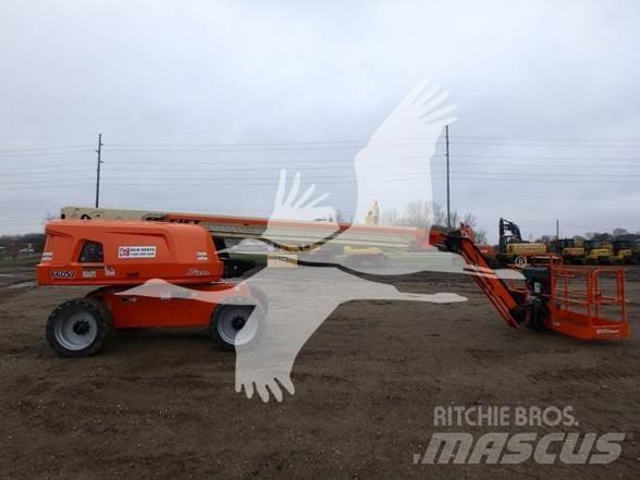 JLG 660SJ Teleskopbühnen