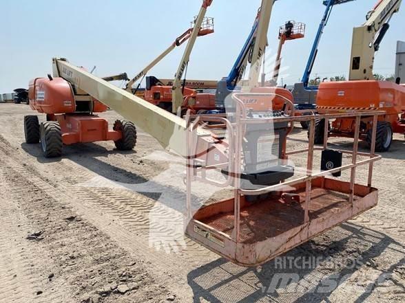 JLG 800S Teleskopbühnen