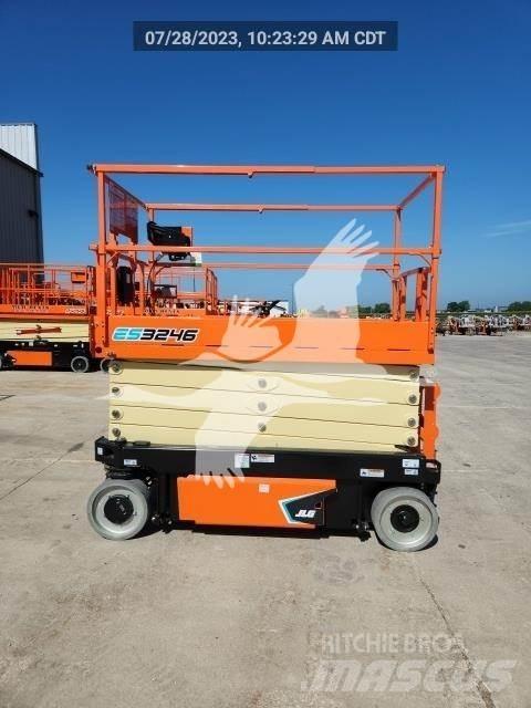 JLG ES3246 Scheren-Arbeitsbühnen