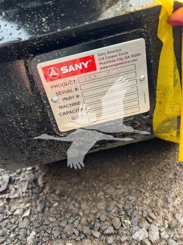 Sany SY16 Schaufeln