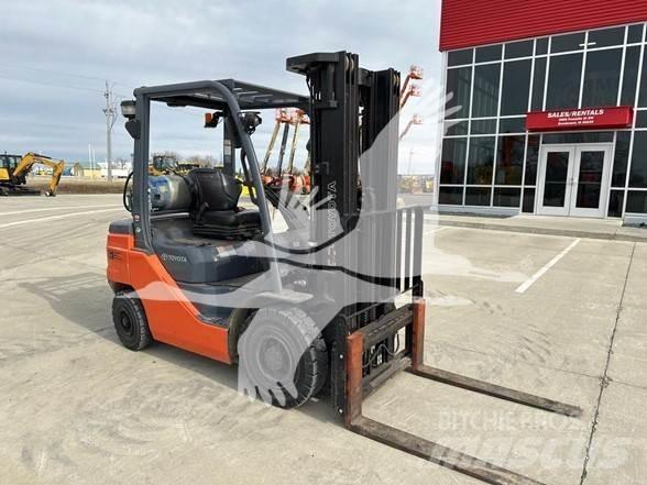 Toyota 8FGU25 Dieselstapler