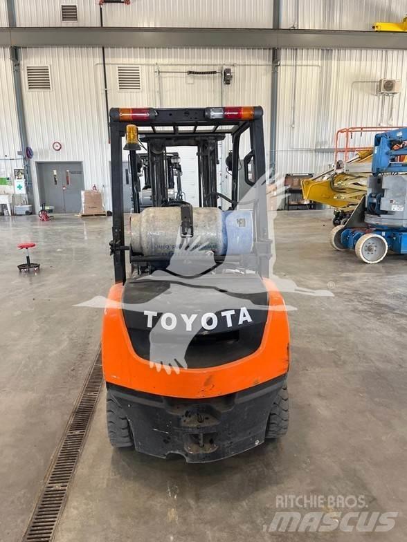 Toyota 8FGU25 Dieselstapler