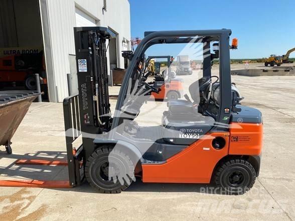 Toyota 8FGU25 Dieselstapler