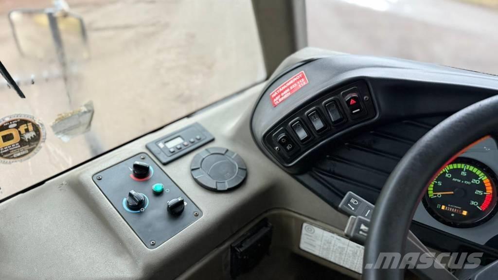 CASE 330 B Dumper - Knickgelenk