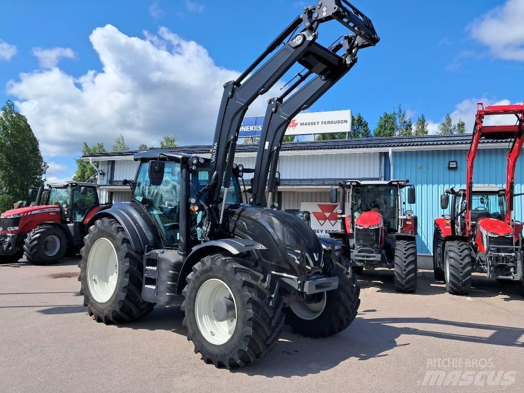 Valtra T 175 Direct Traktoren