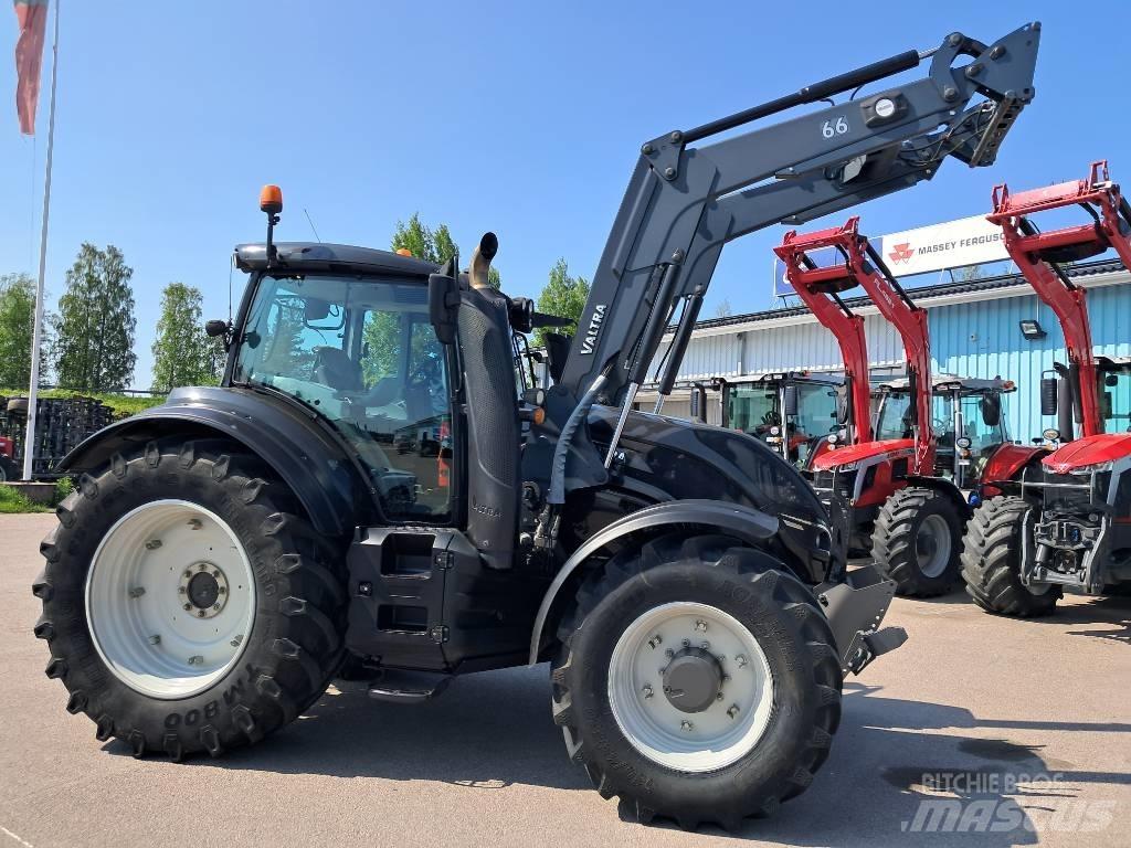 Valtra T 175 Direct Traktoren