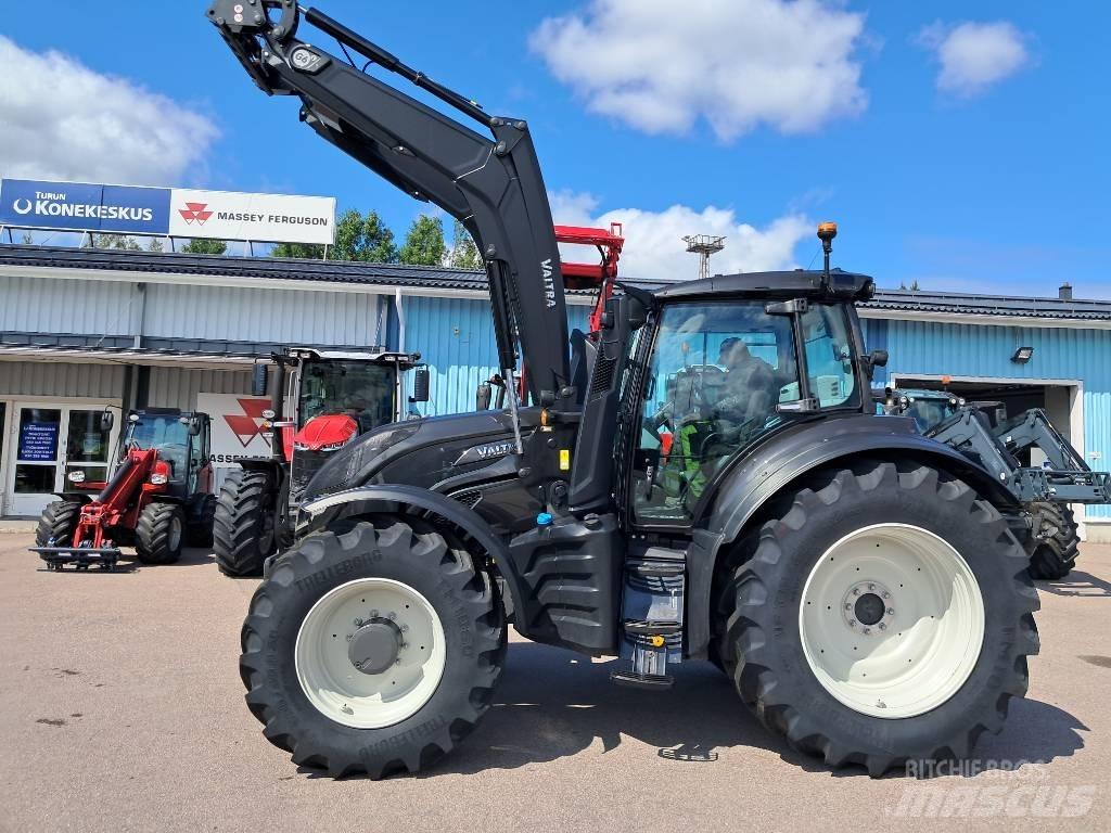 Valtra T 175 Direct Traktoren