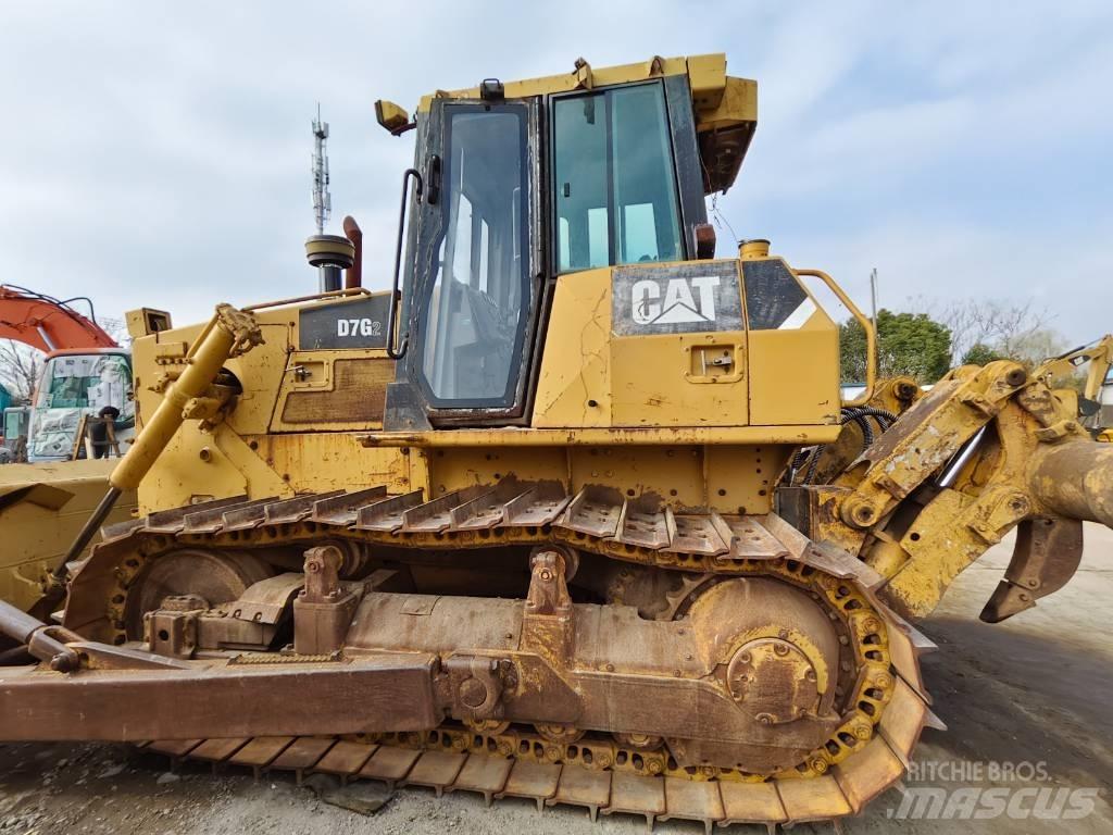 CAT D 7 G 2 Radlader