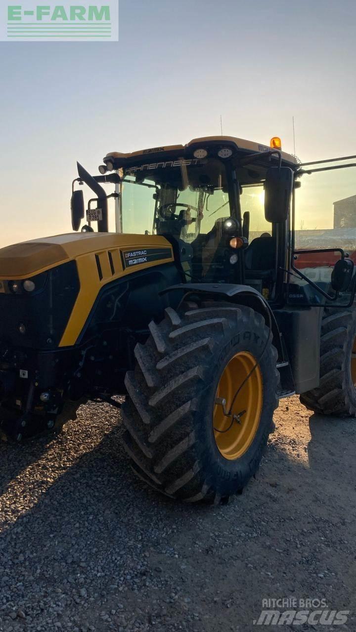 JCB Fastrac 4220 Traktoren