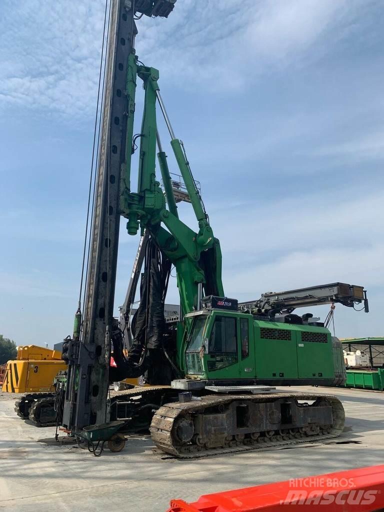 Bauer RTG 25 S Schwere Bohrgeräte