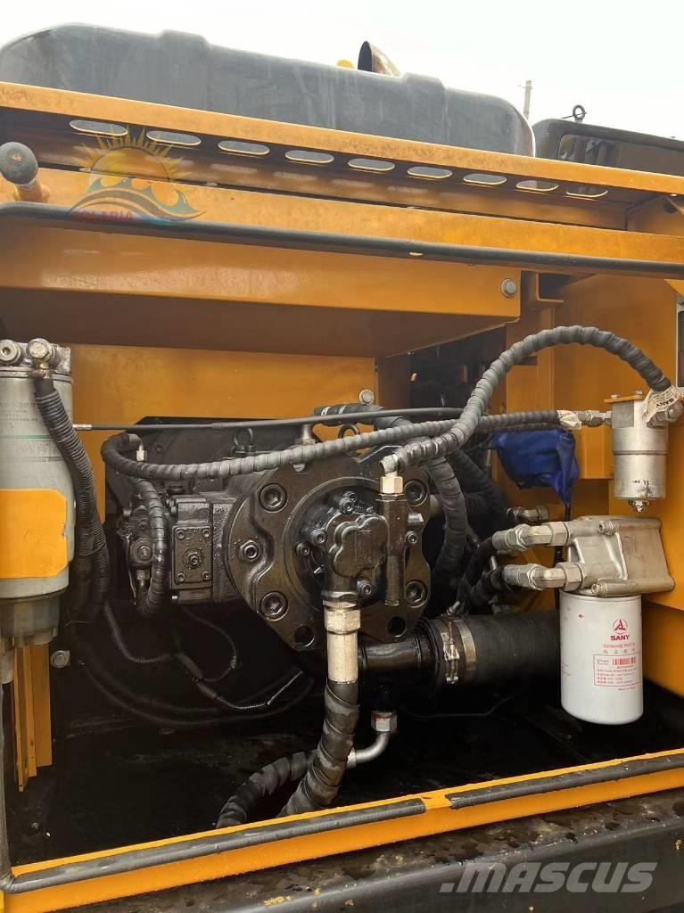 Sany SY 235 H Raupenbagger