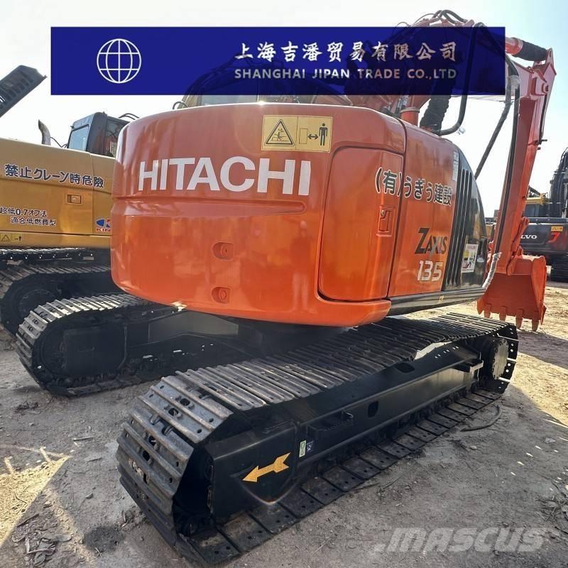 Hitachi ZX 135 US Raupenbagger