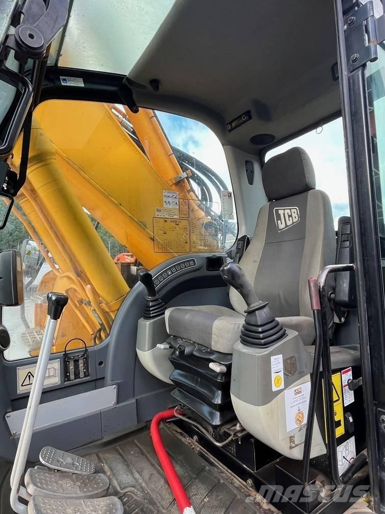 JCB JZ 235 LC Raupenbagger