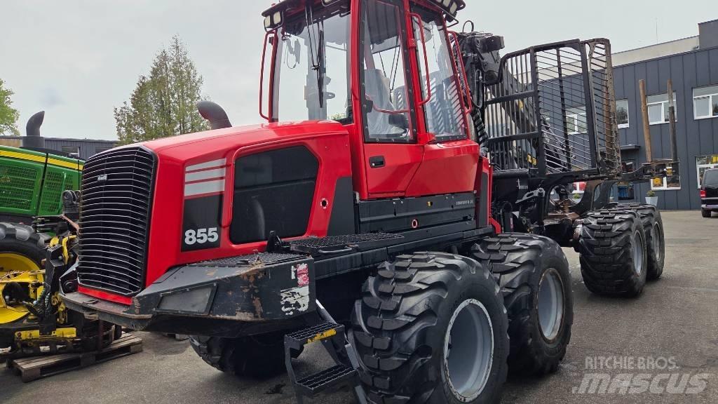 Komatsu 855 Forwarder