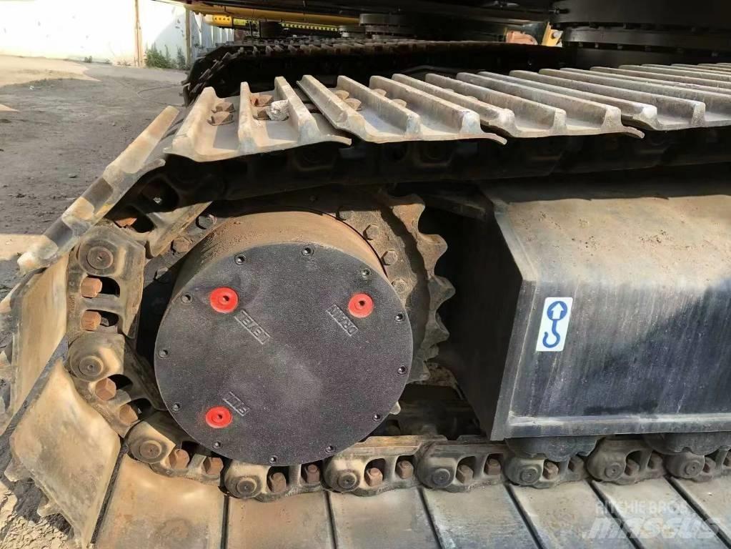 Sany 215C Raupenbagger