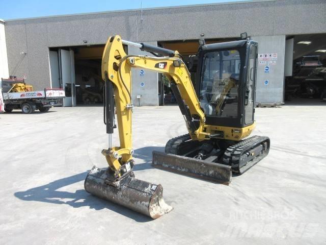 CAT 302.7 D CR Minibagger < 7t