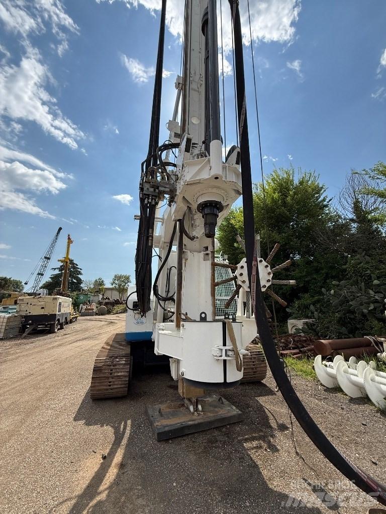 Soilmec R 210 Rammen