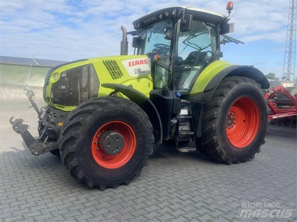 CLAAS AXION 830 Traktoren