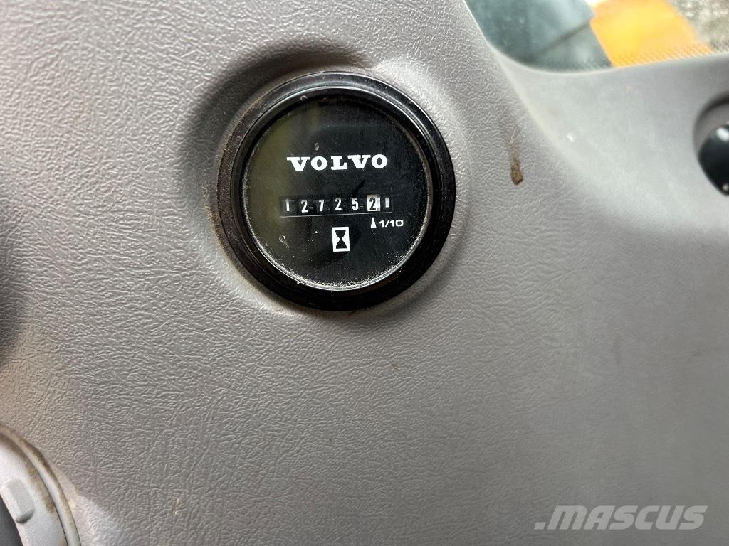 Volvo EC 220 EL Raupenbagger