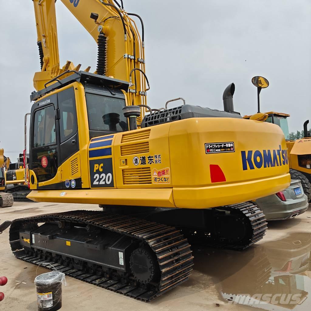 Komatsu 220 Raupenbagger