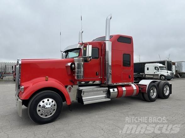 Kenworth W900L Sattelzugmaschinen